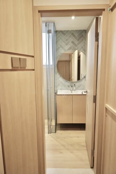 Emerald East, 8L Tanjong Rhu Road, 3 Bedrooms, 1,250 sqft, Apartment For Rent, by Esther Low, 20032103 - PropertyGuru.com.sg