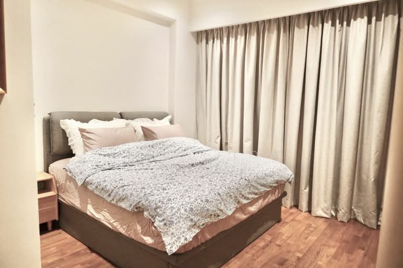 Emerald East, 8L Tanjong Rhu Road, 3 Bedrooms, 1,250 sqft, Apartment For Rent, by Esther Low, 20032103 - PropertyGuru.com.sg