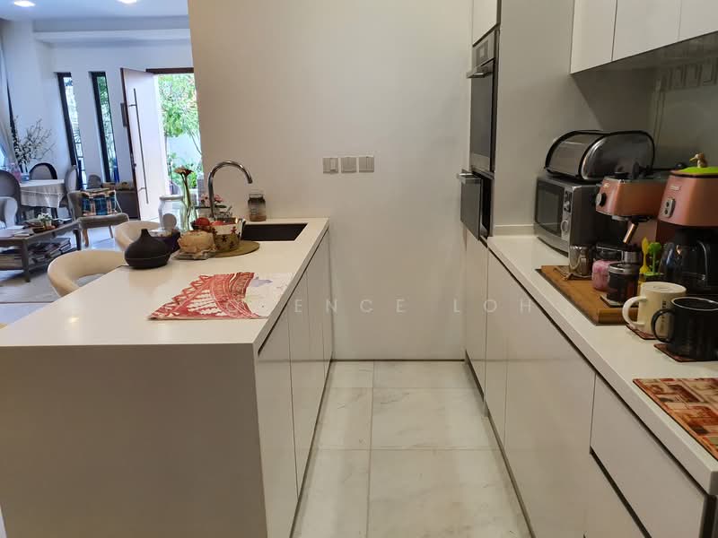 Bloxhome Drive@Serangoon Garden Estate, Bloxhome Drive, 6 Bedrooms, 5,200 sqft, Semi-Detached House For Rent, by Florence Loh, 20038861 - PropertyGuru.com.sg