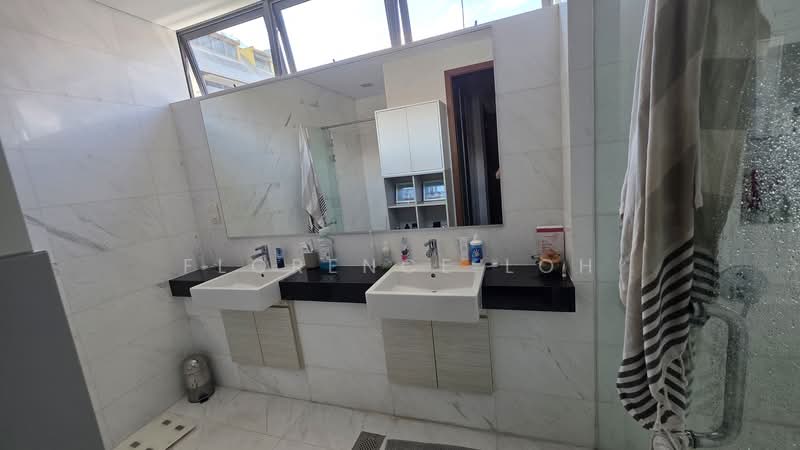 Bloxhome Drive@Serangoon Garden Estate, Bloxhome Drive, 6 Bedrooms, 5,200 sqft, Semi-Detached House For Rent, by Florence Loh, 20038861 - PropertyGuru.com.sg