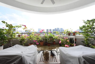 For Rent - Regency Park