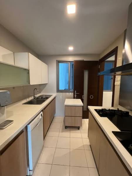 For Rent - Residences @ Evelyn