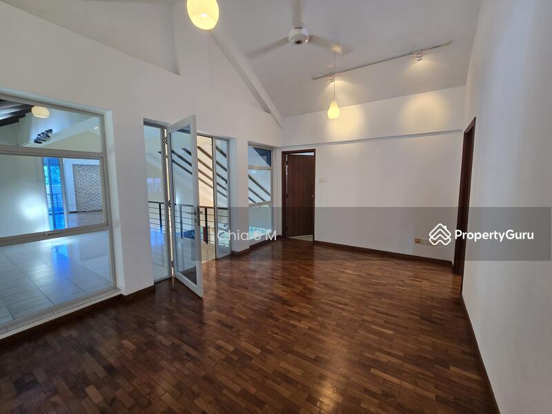 For Rent - Jalan Kakatua House (Near German School and Dulwich College)