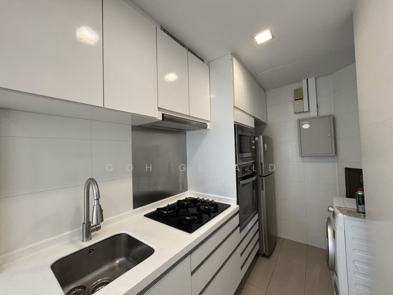 Nathan Residences, 25 Nathan Road, 2 Bedrooms, 786 sqft, Condominium For Rent, by Goh Gerald, 20055634 - PropertyGuru.com.sg