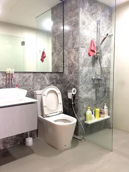 FLO Residence, 9 Punggol Field Walk, 2 Bedrooms, 785 sqft, Condominium For Rent, by Lawrence Tay, 20059439 - PropertyGuru.com.sg