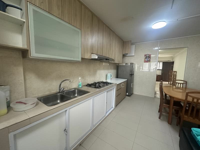 809 Tampines Avenue 4, 809 Tampines Avenue 4, 2 Bedrooms, 800 sqft, HDB Flat For Rent, by Teo Alice, 20065984 - PropertyGuru.com.sg