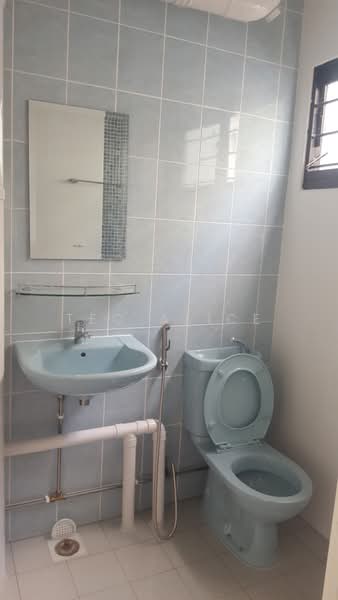 809 Tampines Avenue 4, 809 Tampines Avenue 4, 2 Bedrooms, 800 sqft, HDB Flat For Rent, by Teo Alice, 20065984 - PropertyGuru.com.sg