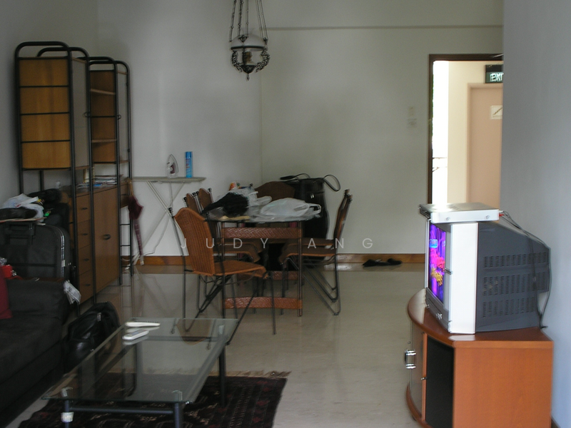 For Rent - La Crystal