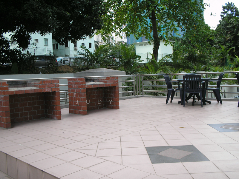 For Rent - La Crystal