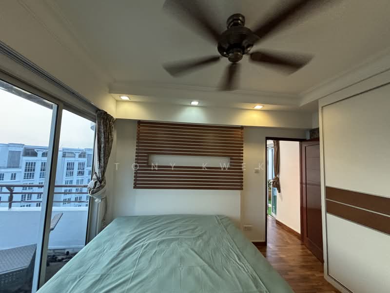 Northoaks, 20 Woodlands Cresent, 3 Bedrooms, 2,485 sqft, Condominium For Rent, by Tony Kwek, 20071417 - PropertyGuru.com.sg
