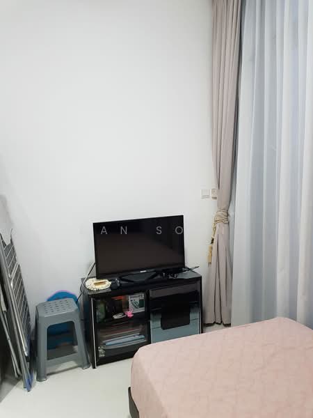 Urban Vista, 14 Tanah Merah Kechil Link, 1 Bedroom, 200 sqft, Condominium For Rent, by Dan Soon, 20074132 - PropertyGuru.com.sg