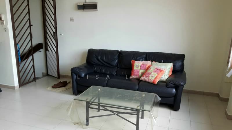 959 Upper Serangoon road, 959 upper Serangoon road, 2 Bedrooms, 750 sqft, Walk-up Apartment For Rent, by Lisa Liu, 20075185 - PropertyGuru.com.sg
