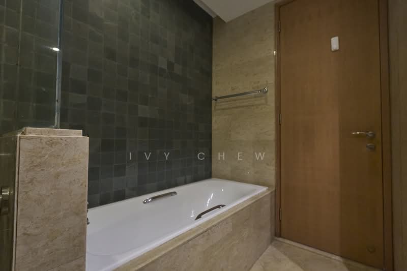The Tessarina, 22 Wilby Road, 3 Bedrooms, 1,324 sqft, Condominium For Rent, by Ivy Chew, 20076127 - Master Bathroom - PropertyGuru.com.sg