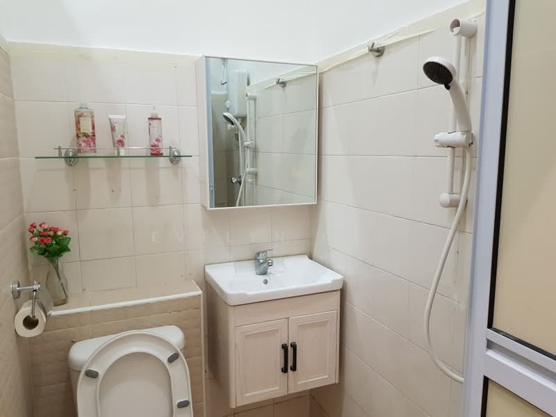 Malaysian Park, Lor Melayu, 3 Bedrooms, 1,450 sqft, Terraced House For Rent, by Evelyn Ong, 20077186 - PropertyGuru.com.sg