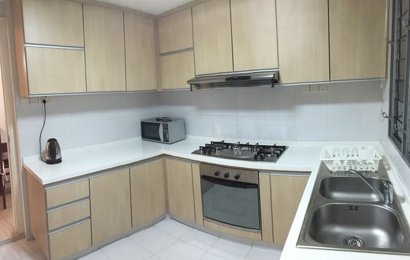The Linc, 7 Lincoln Road, 3 Bedrooms, 1,281 sqft, Condominium For Rent, by Wong Siew Lan, 20078254 - Kitchen - PropertyGuru.com.sg