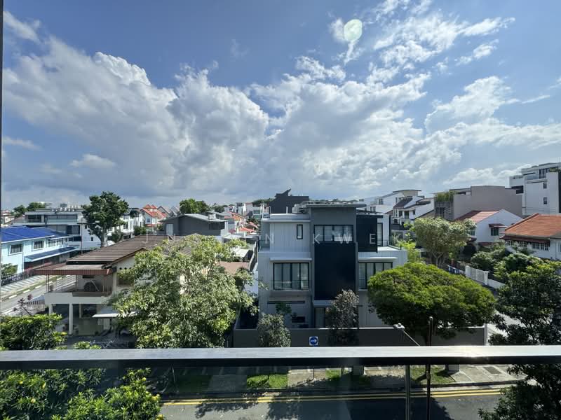 Siglap V, 2 First Street, 2 Bedrooms, 990 sqft, Condominium For Rent, by Justin Kwek, 20088571 - PropertyGuru.com.sg