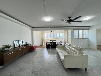 For Sale - 405 Sin Ming Avenue