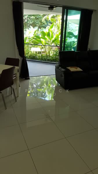 Eight Courtyards, 12 Canberra Drive, 2 Bedrooms, 970 sqft, Condominium For Rent, by Patrick Neo, 20089893 - PropertyGuru.com.sg