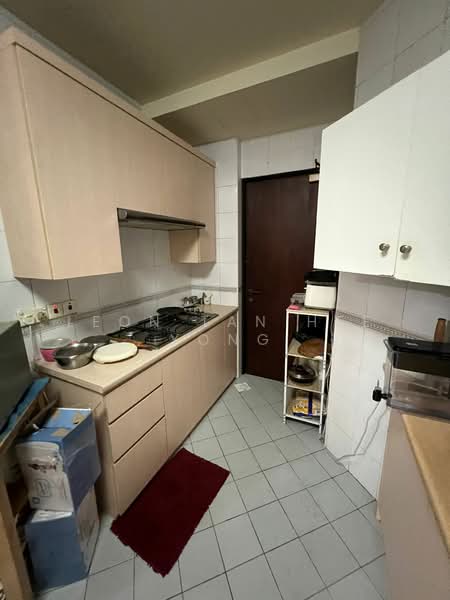 Parc Oasis, 53 Jurong East Avenue 1, 3 Bedrooms, 1,378 sqft, Condominium For Rent, by Leon Tan Hee Yong, 20091631 - PropertyGuru.com.sg