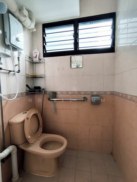 308 Clementi Avenue 4, 308 Clementi Avenue 4, 2 Bedrooms, 721 sqft, HDB Flat For Rent, by Ng Bee Imm, 20092970 - PropertyGuru.com.sg