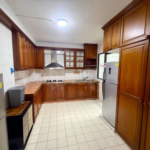 For Rent - 892B Woodlands Drive 50