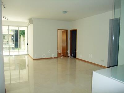 For Rent - 8 @ Mount Sophia