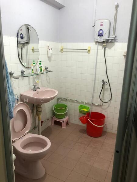 For Rent - 250 Tampines Street 21