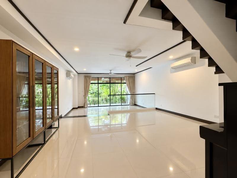 Espana, 12 Dyson Road, Newton / Novena, 3 Bedrooms, 2,712 sqft, Apartment For Rent, by FiFi Ng, 20102277 - Living Room - PropertyGuru.com.sg