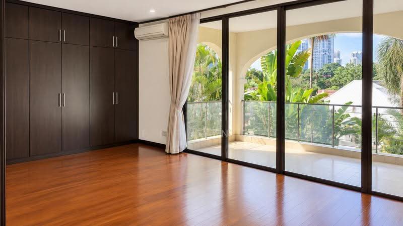 Espana, 12 Dyson Road, Newton / Novena, 3 Bedrooms, 2,712 sqft, Apartment For Rent, by FiFi Ng, 20102277 - Balcony - PropertyGuru.com.sg