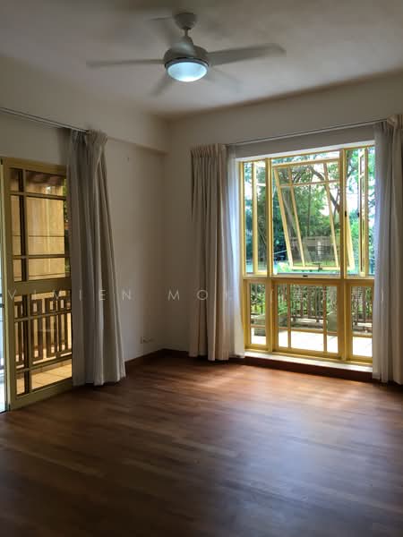 Villa Marina, 33 Jalan Sempadan, 2 Bedrooms, 1,496 sqft, Condominium For Rent, by Vivien Mok (莫琍清), 20117621 - spaciois master room with grrenery view - PropertyGuru.com.sg