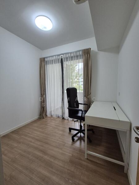 The Lakefront Residences, 48 Lakeside Drive, Boon Lay / Jurong / Tuas, 2 Bedrooms, 904 sqft, Condominium For Rent, by Denmarc Sabilla, 20117808 - PropertyGuru.com.sg