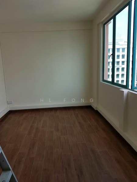 Wing Fong Court, 10 Lorong 14 Geylang, 4 Bedrooms, 1,066 sqft, Condominium For Rent, by Greg Fong, 20118220 - PropertyGuru.com.sg