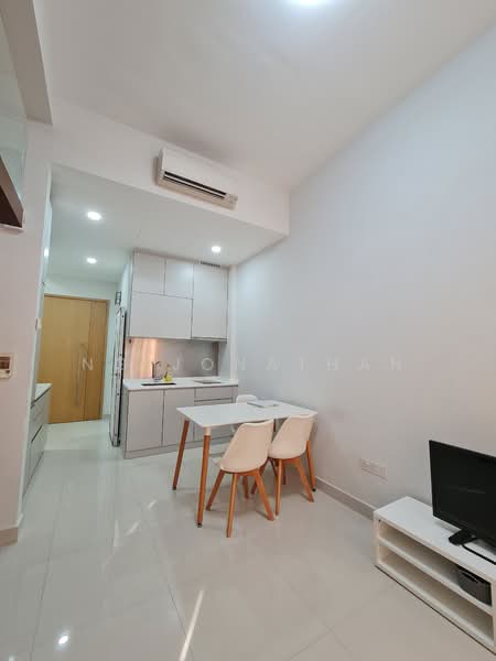 Midtown Residences, 1189 Upper Serangoon Road, 1 Bedroom, 441 sqft, Condominium For Rent, by Ng Jonathan, 20119943 - PropertyGuru.com.sg