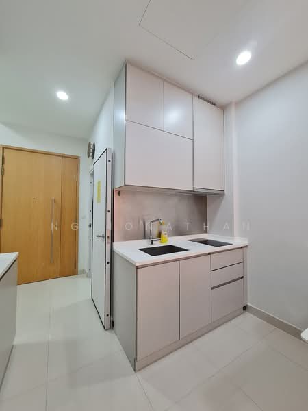 Midtown Residences, 1189 Upper Serangoon Road, 1 Bedroom, 441 sqft, Condominium For Rent, by Ng Jonathan, 20119943 - PropertyGuru.com.sg