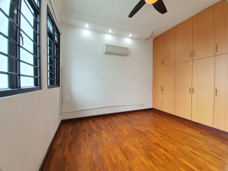 Fernwood Towers, 26 Fernwood Terrace, 3 Bedrooms, 1,636 sqft, Condominium For Rent, by Eric Cheong, 20121012 - PropertyGuru.com.sg