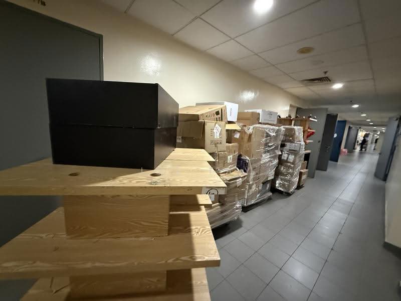 Ubi Techpark, 10 Ubi Crescent, Eunos / Geylang / Paya Lebar, 950 sqft, Light Industrial (B1) For Rent, by Joe Tay, 20122207 - Corridor - CommercialGuru.com.sg