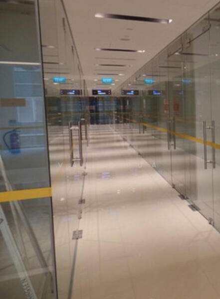 Oxley Tower, Robinson Road Singapore, Chinatown / Tanjong Pagar, 194 sqft, Mall Shop For Sale, by Val Chua, 20125648 - CommercialGuru.com.sg