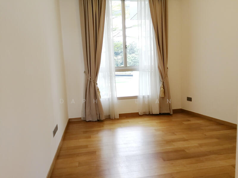 Room 4 ensuite