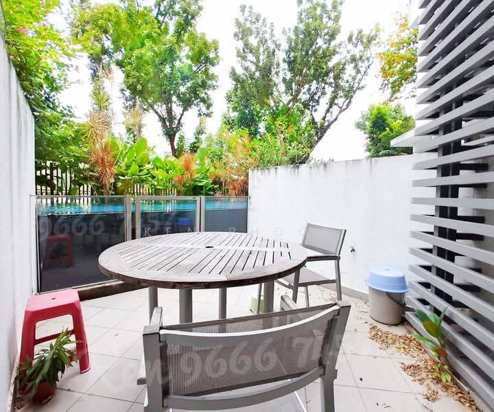 SWEET LOVELY PATIO, 1BR + Study - FEEL IT, LOVE IT !, BALMORAL ROAD, STEVENS ROAD, STEVENS MRT, Orchard / River Valley, 1 Bedroom, 969 sqft, Condominium For Rent, by Ken Phoon, 20127883 - PropertyGuru.com.sg