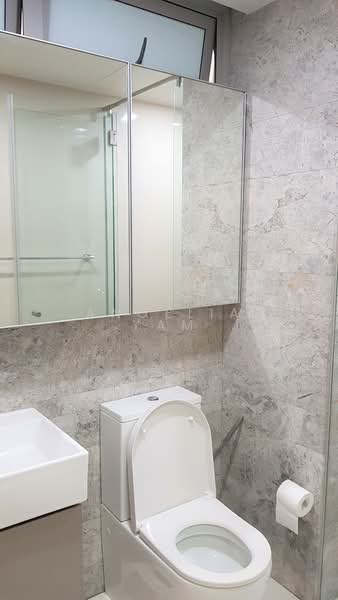 Q Bay Residences, 1 Tampines Street 86, Studio, 334 sqft, Condominium For Rent, by Angelia Yam, 20131746 - Attached bathroom - PropertyGuru.com.sg