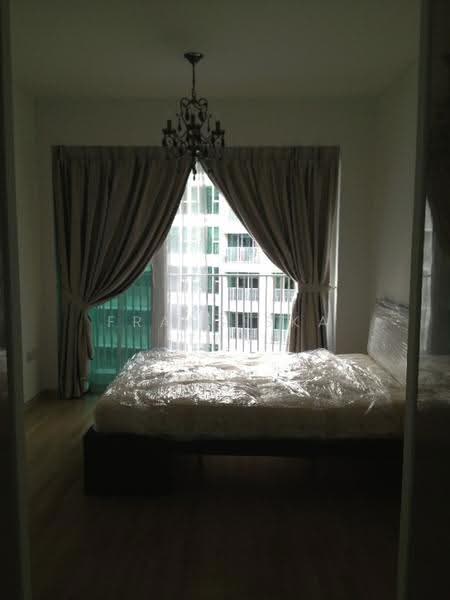 Optima @ Tanah Merah, 78 Tanah Merah Kechil Avenue, 2 Bedrooms, 1,000 sqft, Apartment For Rent, by Fransiska Tan, 20132108 - Nice Master Bedroom - PropertyGuru.com.sg