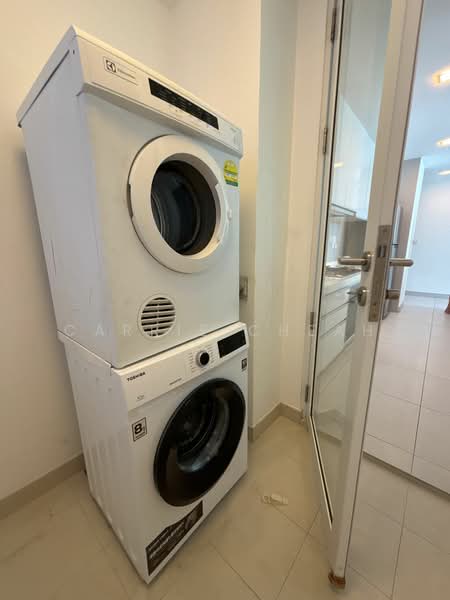 The Rochester Residences, 33 Rochester Drive, 2 Bedrooms, 1,206 sqft, Apartment For Rent, by Carrie Cheah, 20135214 - PropertyGuru.com.sg