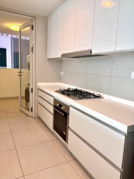 The Rochester Residences, 33 Rochester Drive, 2 Bedrooms, 1,206 sqft, Apartment For Rent, by Carrie Cheah, 20135214 - PropertyGuru.com.sg