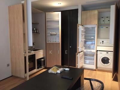 For Rent - OUE Twin Peaks