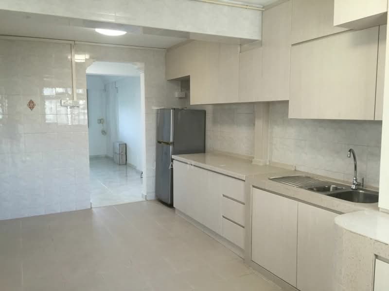 33 Marine Crescent, 33 Marine Crescent, 2 Bedrooms, 799 sqft, HDB Flat For Rent, by Jan ., 20141743 - PropertyGuru.com.sg