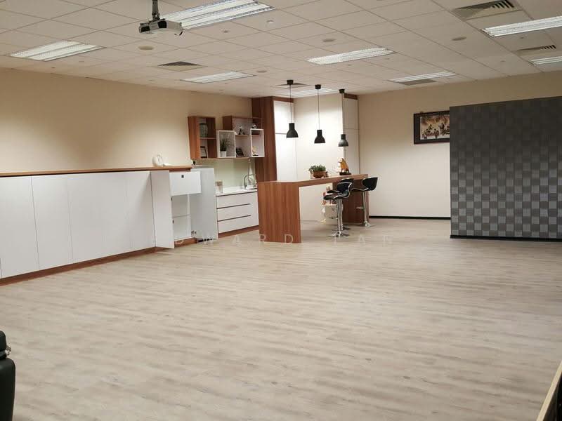 Paya Lebar Square, 60 Paya Lebar Singapore, Eunos / Geylang / Paya Lebar, 1,044 sqft, Office For Sale, by Edward Tan, 20146657 - CommercialGuru.com.sg
