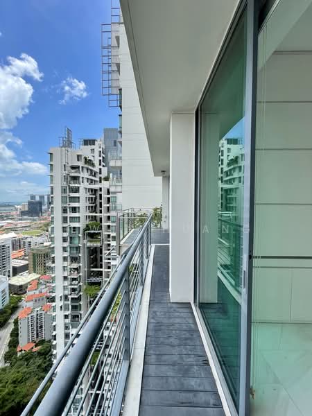 Rivergate, 99 Robertson Quay, 2 Bedrooms, 1,034 sqft, Apartment For Rent, by Lewis Huang, 20147921 - PropertyGuru.com.sg