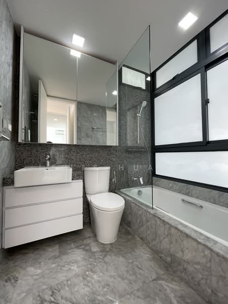 Rivergate, 99 Robertson Quay, 2 Bedrooms, 1,034 sqft, Apartment For Rent, by Lewis Huang, 20147921 - PropertyGuru.com.sg