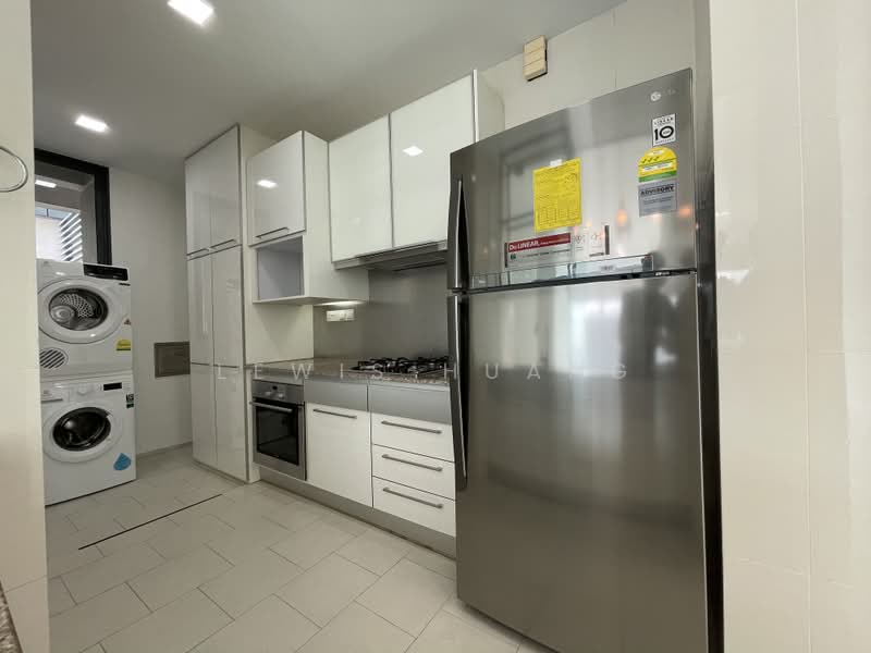 Rivergate, 99 Robertson Quay, 2 Bedrooms, 1,034 sqft, Apartment For Rent, by Lewis Huang, 20147921 - PropertyGuru.com.sg