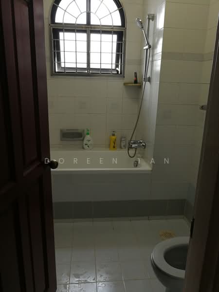 Stratton walk, , 4 Bedrooms, 2,500 sqft, Detached House For Rent, by Doreen Tan, 20150535 - PropertyGuru.com.sg
